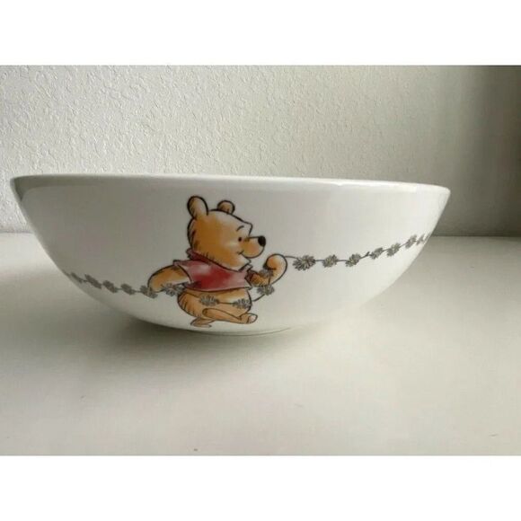 Disney Winnie the Pooh & Friends Daisy Chain  9” Ceramic Serving Bowl Spring NEW - Picture 2 of 10